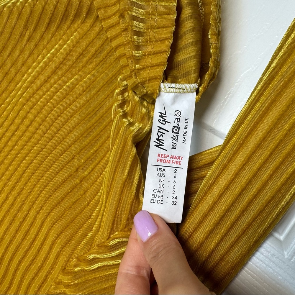 Yellow Gold Top - Picture 5 of 5